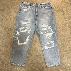 Comfort stretch mom Jean American Eagle